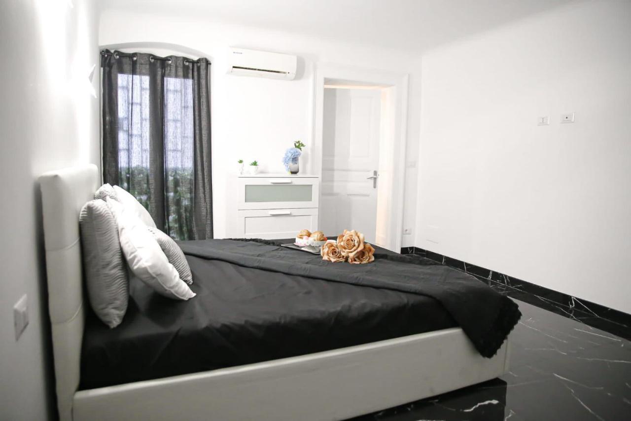 Apartament The Marble House Bari Zewnętrze zdjęcie