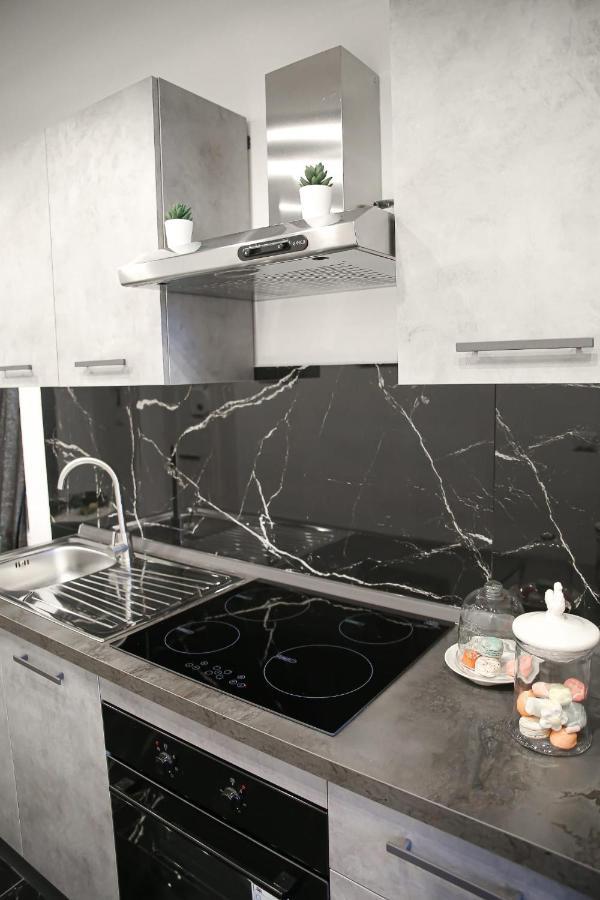 Apartament The Marble House Bari Zewnętrze zdjęcie